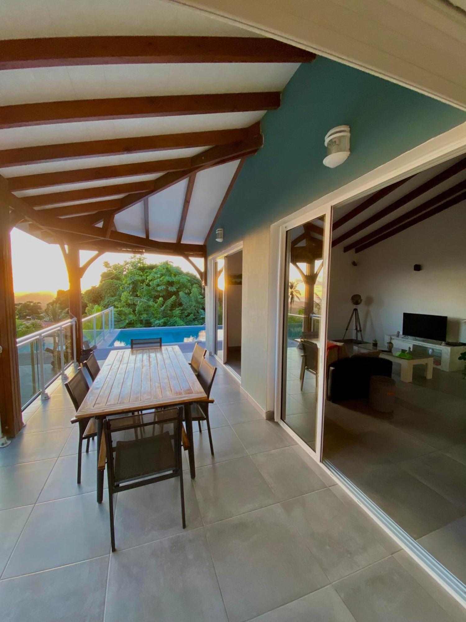 Les Villas Pameyaque 2 F2 Avec 1 Piscine Et 1 F3 Avec 1 Piscine, Superbe Vue Sur La Mer Riviere-Salee 외부 사진